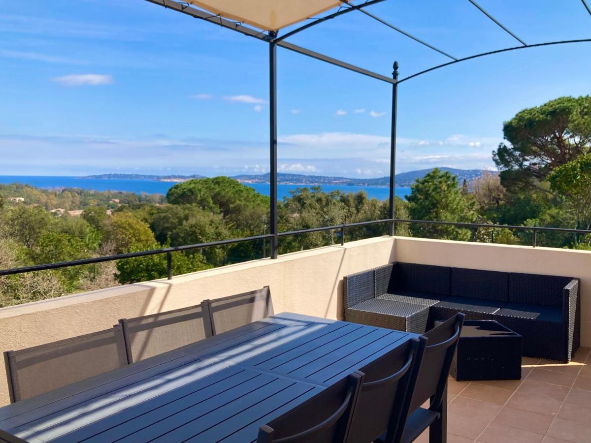 Les Restanques Vue Mer Pressoir 3131 Grimaud Esterno foto