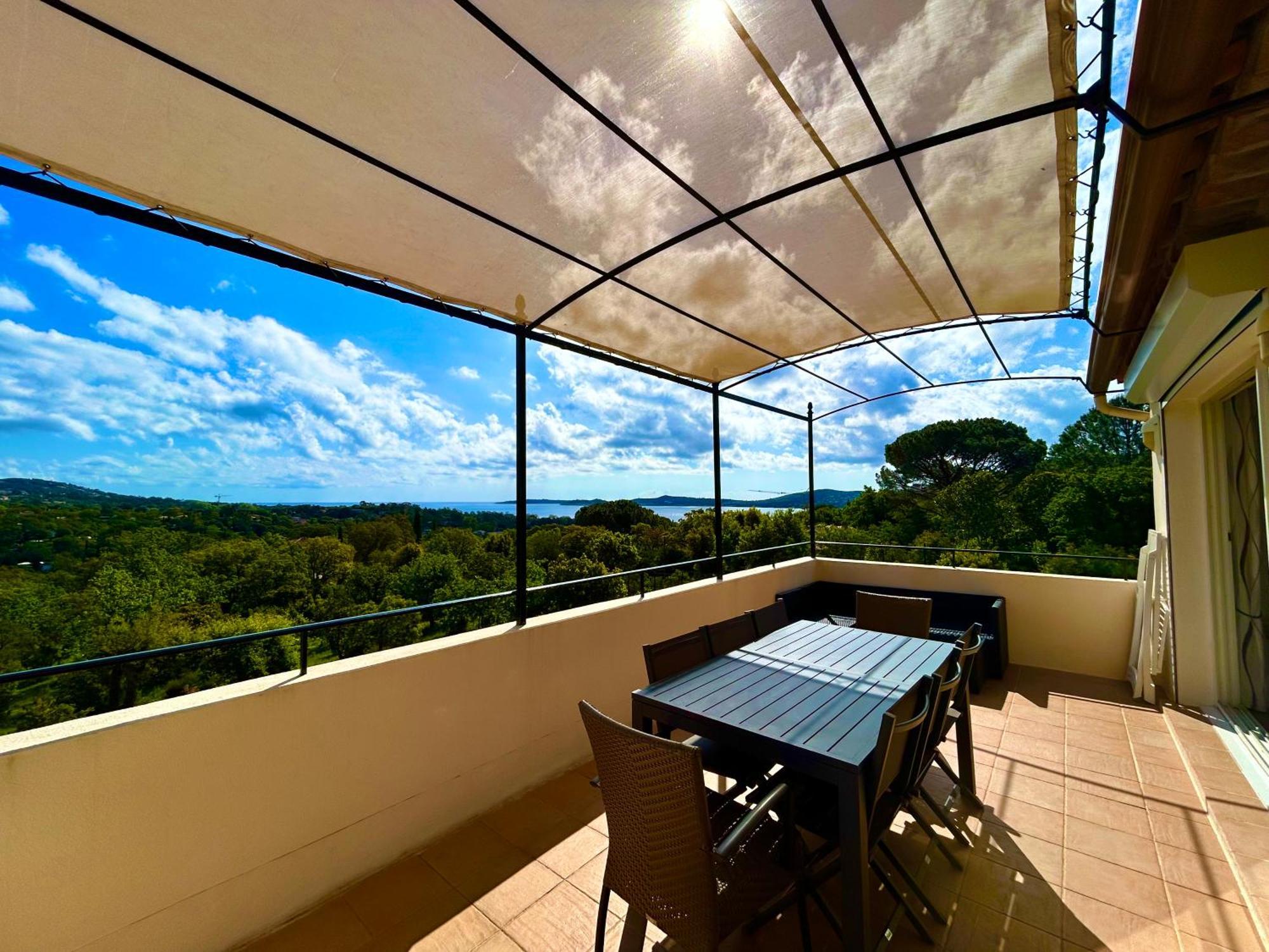 Les Restanques Vue Mer Pressoir 3131 Grimaud Esterno foto