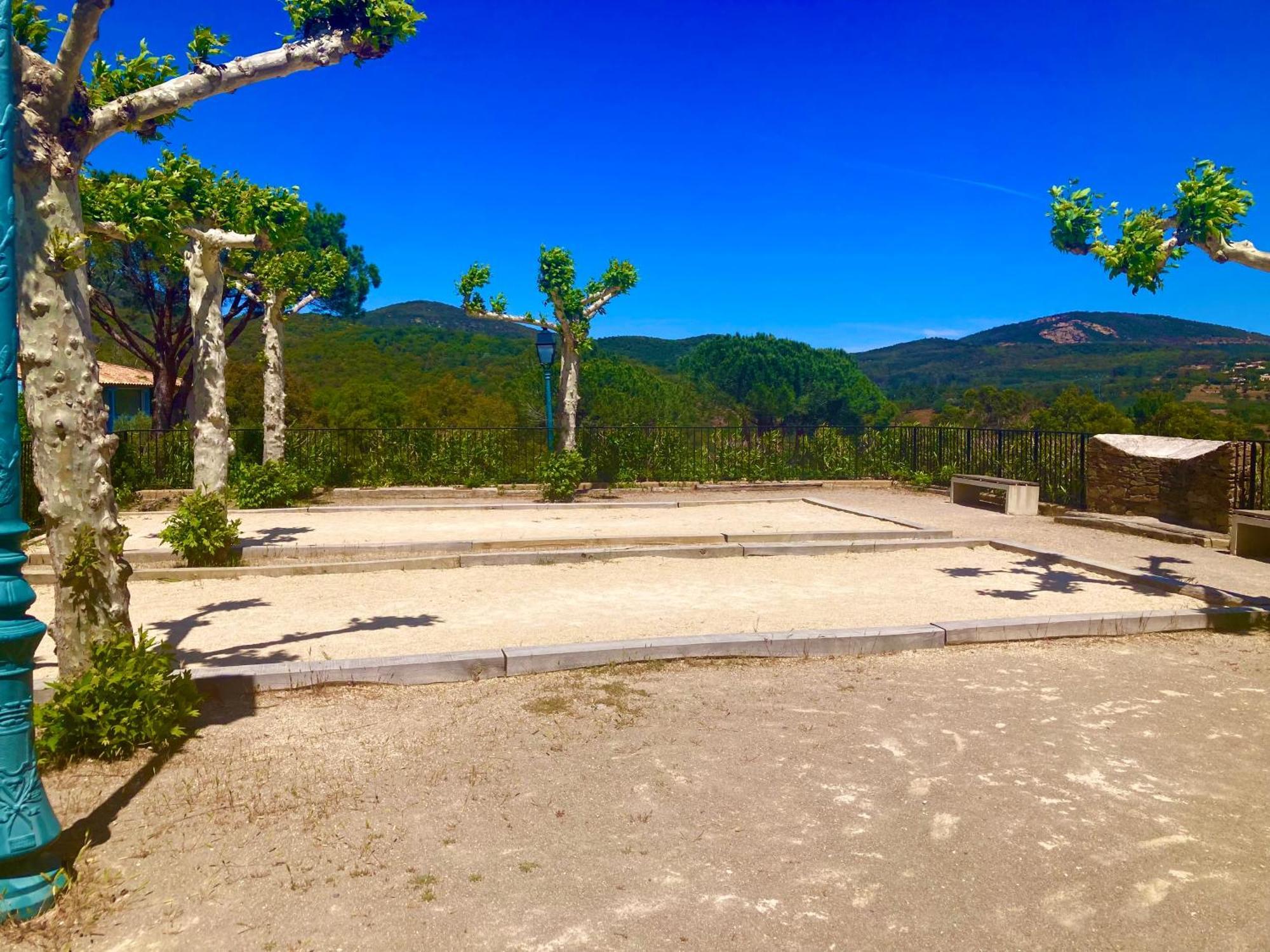 Les Restanques Vue Mer Pressoir 3131 Grimaud Esterno foto